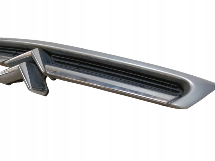 ATRAPA GRILL CITROEN C8 (2002-2008) 2.2 HDI 128KM