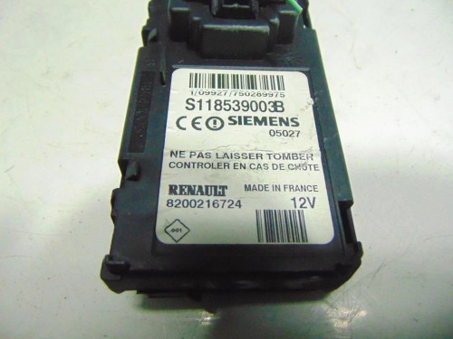 CZYTNIK KART RENAULT SCENIC II LIFT (2006-2009) 1.9 DCI 8200216724