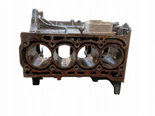 BLOK SILNIKA VOLKSWAGEN PASSAT B7 (2010-2014) 1.4 TSI 122KM 03C021