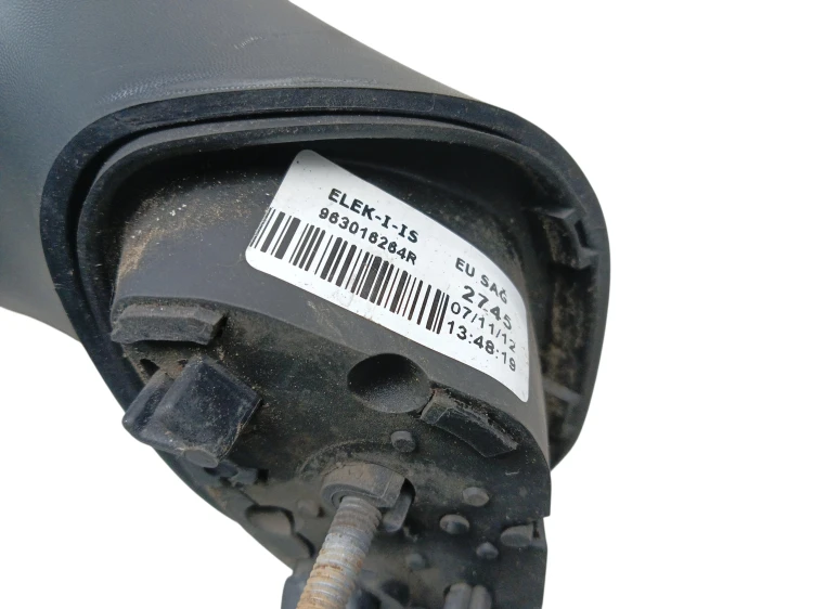 LUSTERKO PRAWE RENAULT CLIO IV (2012-2016) 1.2 16V 73KM 963016264R