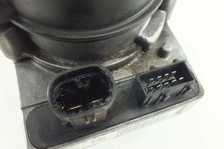 POMPA WSPOMAGANIA CITROEN C4 I (2004-2008) 2.0 HDI 9681545980