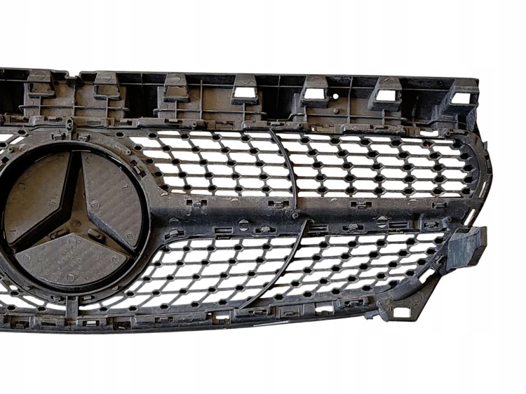 ATRAPA GRILL MERCEDES CLA W117 (2015-2017) 2.2 CDI 177KM A1178880600