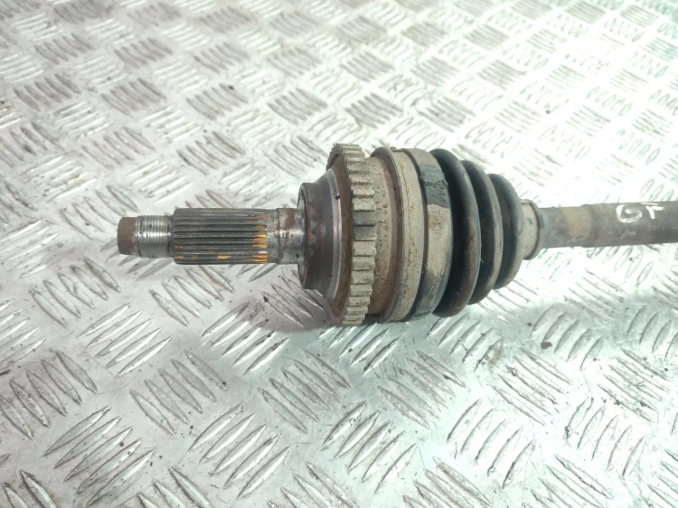PÓŁOŚ PRAWA NISSAN PRIMERA P12 (2002-2007) 1.8 16V 115KM