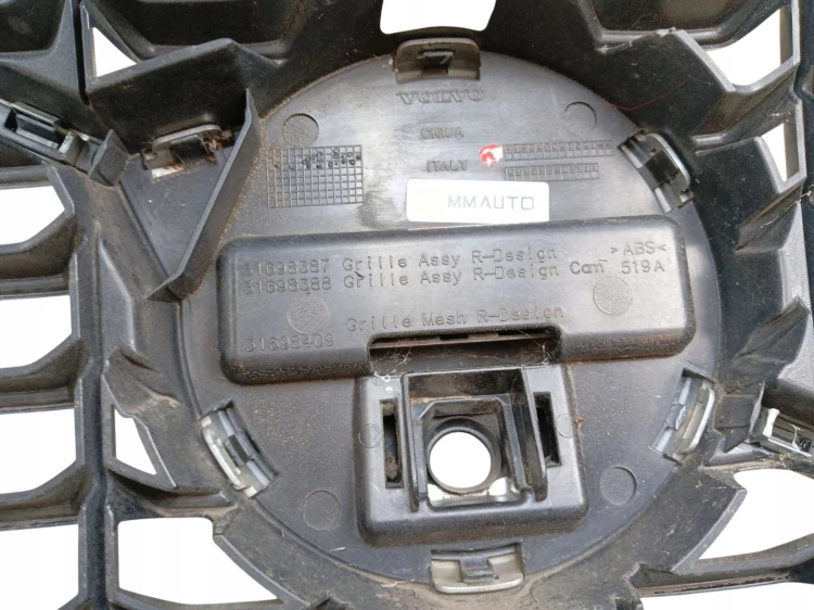 ATRAPA GRILL VOLVO XC90 II LIFT (2019-2024) 2.0 T8 390KM 31698387 31698388