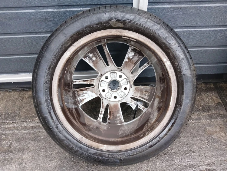 FELGA ALUMINIOWA AUDI Q2 GA 81A LIFT (2020-2023) 1.5 TFSI 150KM 81A601025A
