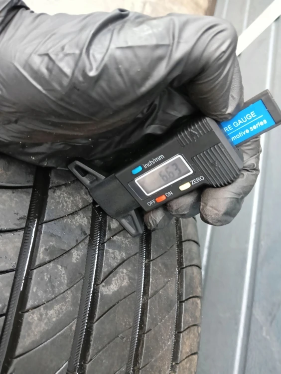 FELGA ALUMINIOWA AUDI Q2 GA 81A LIFT (2020-2023) 1.5 TFSI 150KM 81A601025A