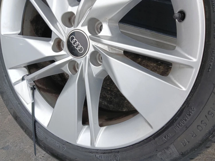 FELGA ALUMINIOWA AUDI Q2 GA 81A LIFT (2020-2023) 1.5 TFSI 150KM 81A601025A