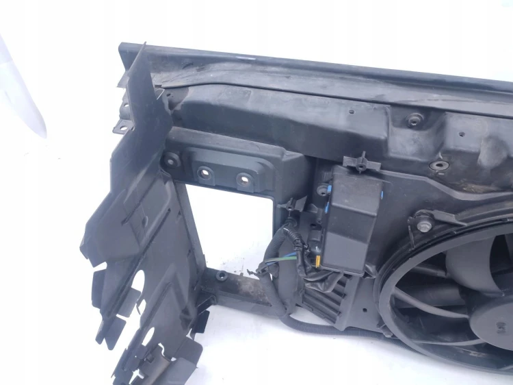 PAS PRZEDNI CHŁODNICE WENTYLATOR CITROEN BERLINGO II (2008-2012) 1.6 HDI 90