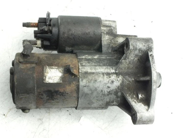 ROZRUSZNIK CITROEN C5 I (2001-2004) 2.0 16V M000T85381