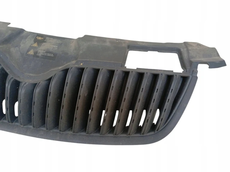 ATRAPA GRILL SKODA FABIA II LIFT (2010-2014) 1.4 16V 86KM