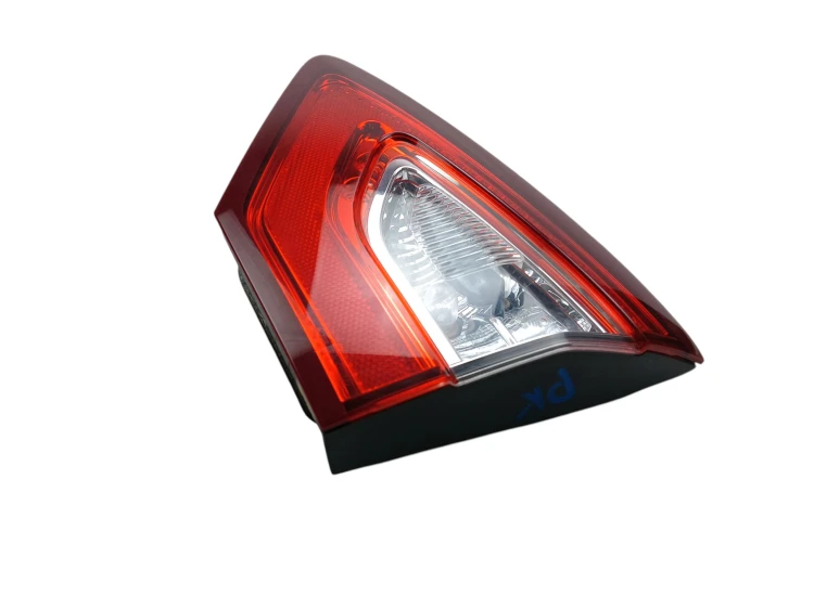 LAMPA PRAWY TYŁ W KLAPE FORD MONDEO MK5 (2014-2019) 1.5 EcoBoost 160KM DS73