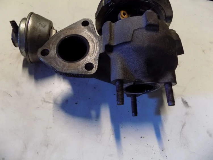 TURBOSPRĘŻARKA HONDA CIVIC VIII (2006-2011) 18900RSRE01 753708-5