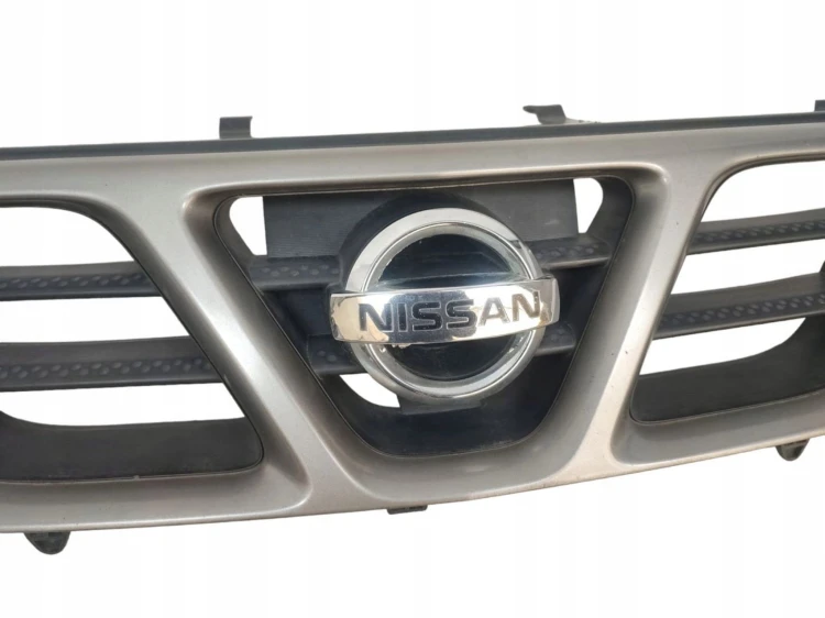 ATRAPA GRILL NISSAN X-TRAIL T30 (2000-2007) 2.2 DCI 114KM