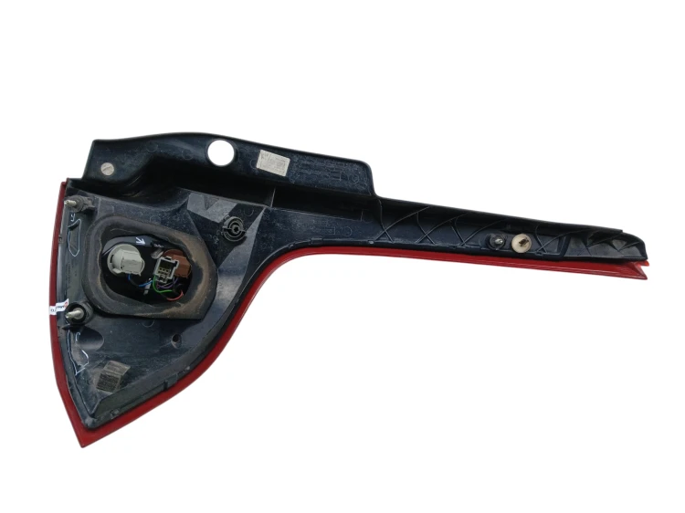 LAMPA LEWY TYŁ VOLVO XC60 I (2008-2013) 2.0 D3 163KM L90007892