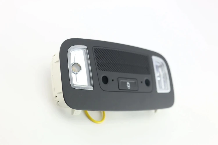 LAMPKA PODSUFITKI AUDI A3 8V LIFT (2016-2020) 1.4 TFSI 150KM 8V7947135AC