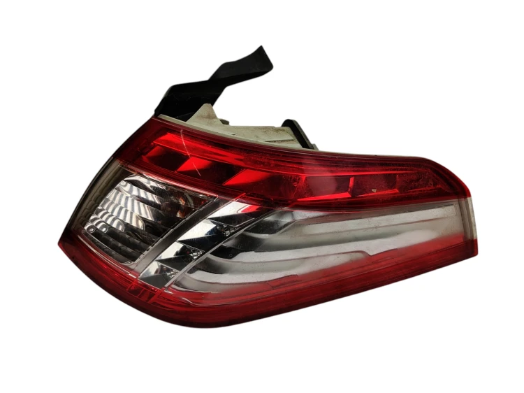 LAMPA PRAWY TYŁ PEUGEOT 508 I (2010-2014) 1.6 e-HDI 115KM