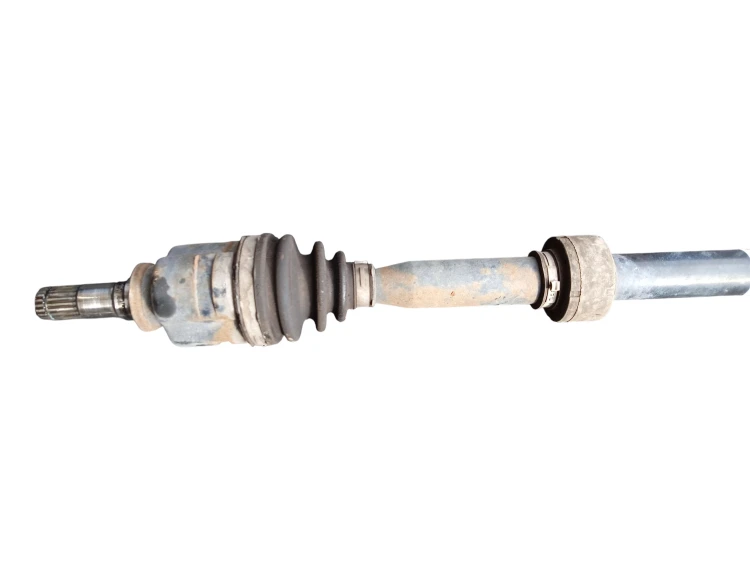 PÓŁOŚ PRAWY PRZÓD TOYOTA COROLLA E18 (2013-2016) 1.6 VALVEMATIC 132KM 43410