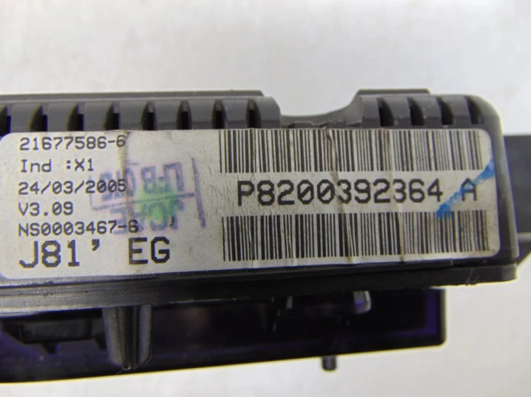 LICZNIK RENAULT ESPACE IV (2003-2006) 2.2 DCI 8200392364A