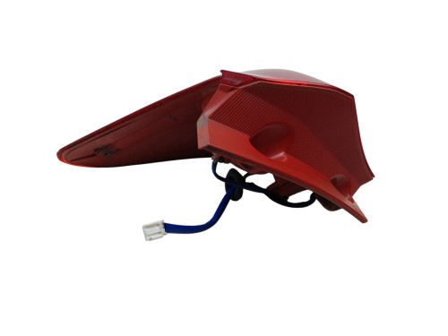 LAMPA PRAWY TYŁ TOYOTA AURIS II E18 (2012-2015) 1.4 D4D 90KM