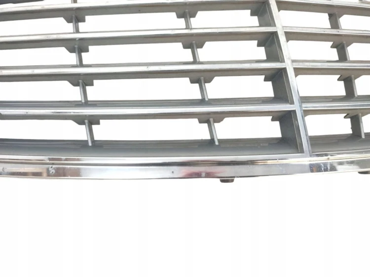 ATRAPA GRILL MERCEDES E W211 (2002-2006) 3.2 V6 224KM