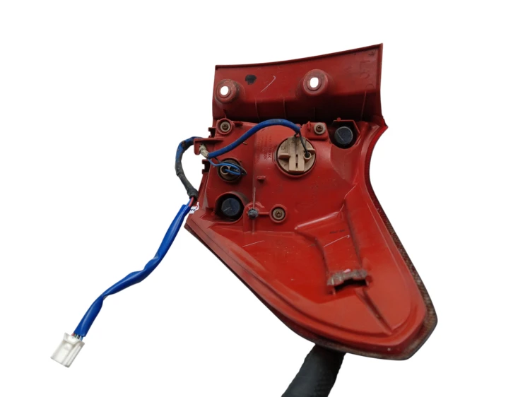 LAMPA LEWY TYŁ TOYOTA AURIS II E18 (2012-2015) 1.4 D4D 90KM