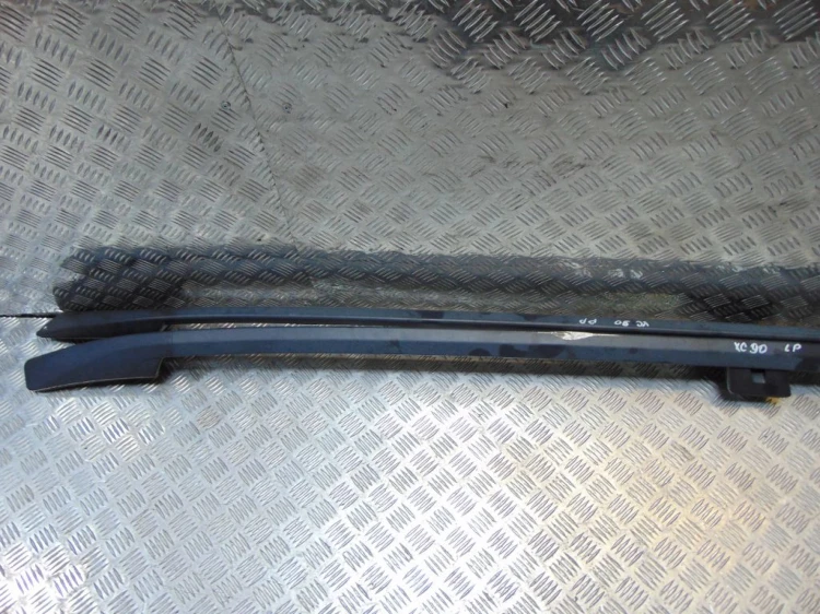 RELINGI DACHOWE VOLVO XC90 (2002-2006)