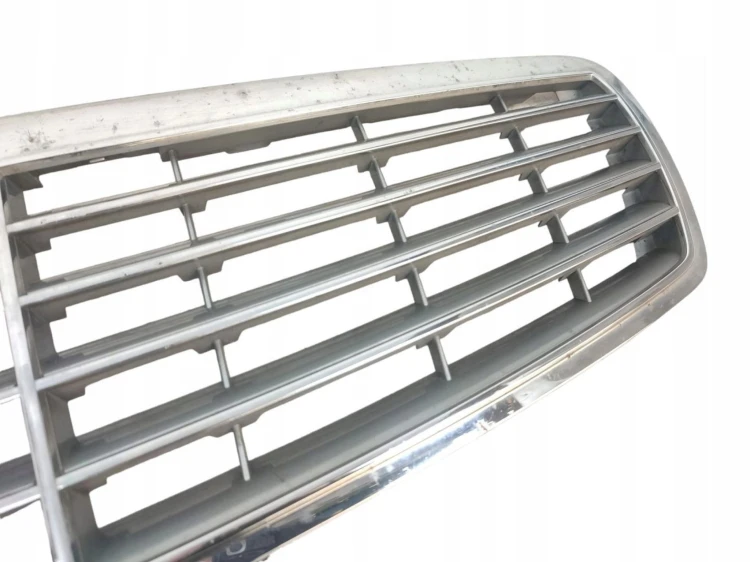 ATRAPA GRILL MERCEDES E W211 (2002-2006) 3.2 V6 224KM