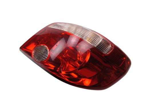 LAMPA LEWY TYŁ MITSUBISHI OUTLANDER I (2001-2006) 2.0 136KM