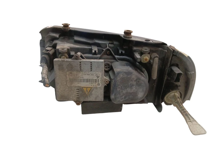 LAMPA PRAWY PRZÓD VOLKSWAGEN SHARAN I LIFT (2000-2004) 1.9 TDI 140KM 7M3941