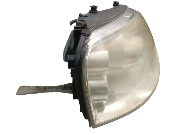 LAMPA PRAWY PRZÓD VOLKSWAGEN SHARAN I LIFT (2000-2004) 1.9 TDI 140KM 7M3941