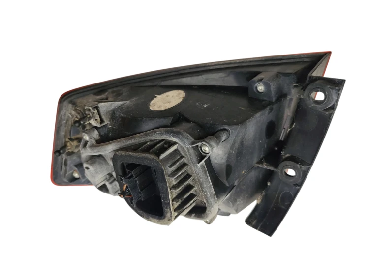 LAMPA LEWY TYŁ SEAT TOLEDO IV (2012-2015) 1.6 TDI 115KM