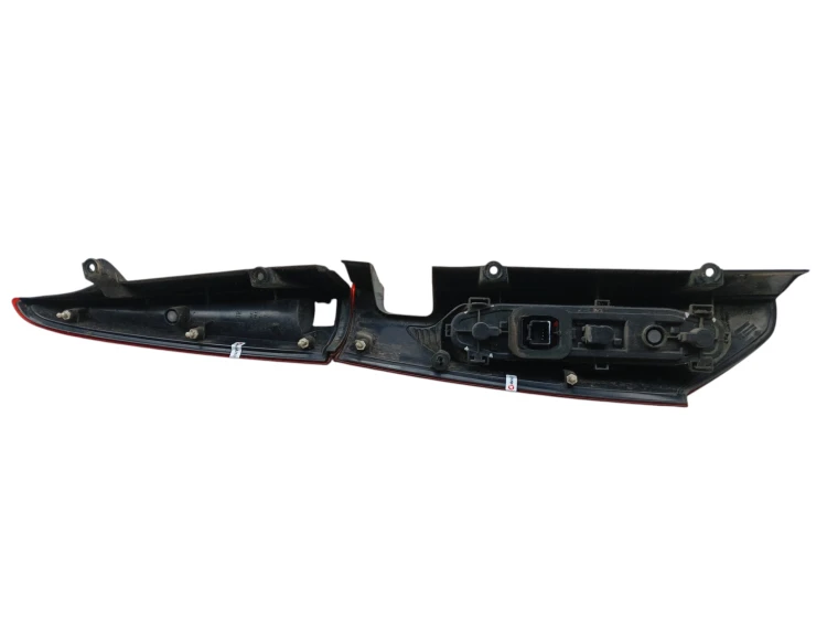 LAMPA PRAWY TYŁ RENAULT KANGOO II (2007-2013) 1.5 DCI 86KM 8200419945, 8200