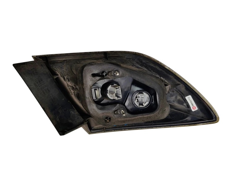 LAMPA PRAWY TYŁ MAZDA 3 I BK (2003-2006) 1.6 DI 109KM