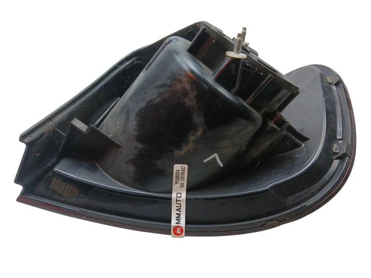 LAMPA LEWY TYŁ VOLKSWAGEN GOLF V PLUS (2005-2008) 1.9 TDI 105KM 5M0945095K