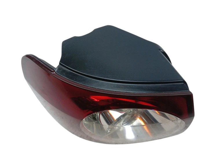 LAMPA LEWY TYŁ VOLKSWAGEN GOLF V PLUS (2005-2008) 1.9 TDI 105KM 5M0945095K