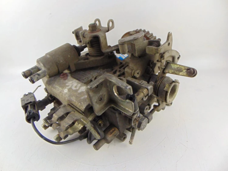 POMPA WTRYSKOWA NISSAN PRIMERA P10 2.0 TD 1670057J21 104740-2292