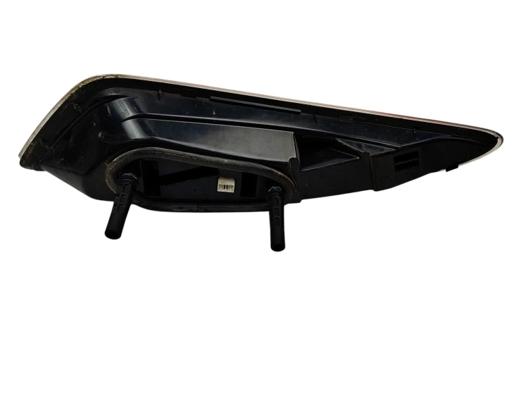 LAMPA PRAWY TYŁ LANCIA DELTA III 1.6 D MultijeT 116KM DROGIE LAMPY