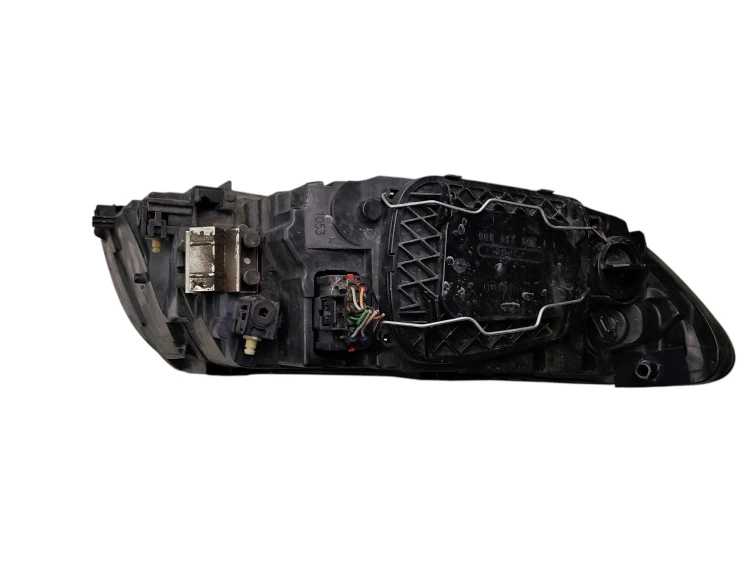 LAMPA LEWY PRZÓD VOLVO V50 LIFT (2007-2012) 1.6 D 109KM 30763033