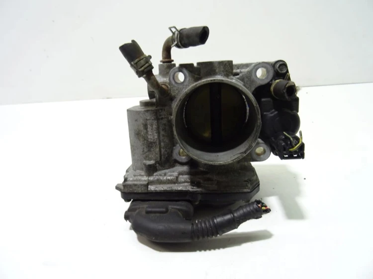 PRZEPUSTNICA HONDA CIVIC VIII (2006-2011) 136200-7000