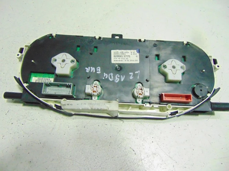 LICZNIK RENAULT LAGUNA II (2001-2005) 1.9 DCI 820013775