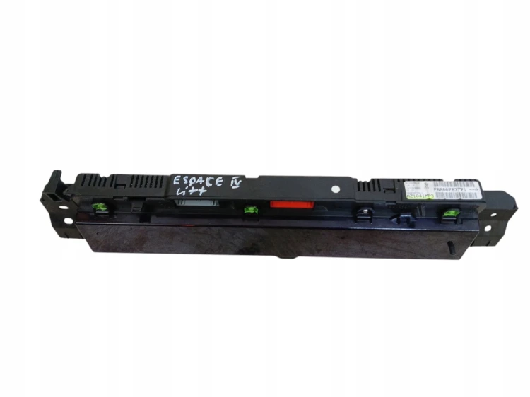 LICZNIK RENAULT ESPACE IV LIFT (2006-2014) 8200787771-A