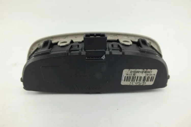 LAMPKA PODSUFITKI VOLVO V40 II CROSS COUNTRY 1.6 D2 31305650