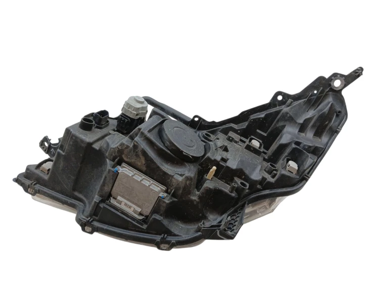 LAMPA PRAWY PRZÓD PEUGEOT 508 I (2010-2014) 2.0 HDI 163KM 9687580580