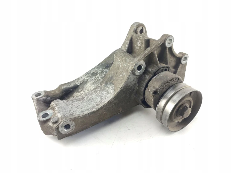 ŁAPA ALTERNATORA VOLKSWAGEN GOLF IV (1997-2006) 1.4 16V 75KM 030146169