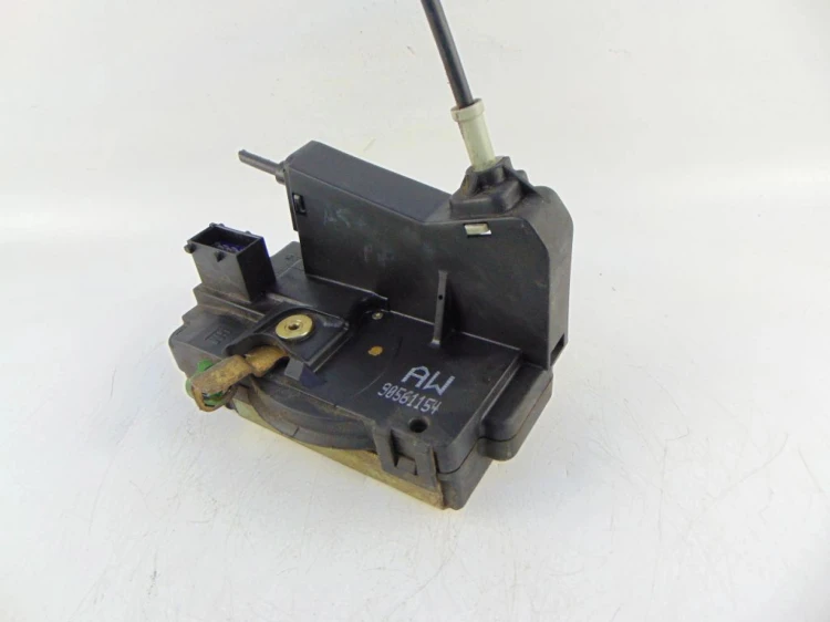 ZAMEK DRZWI PRAWY PRZÓD OPEL ASTRA II 1.6 16V 90561154
