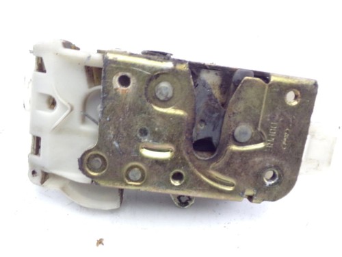 ZAMEK DRZWI PRAWY PRZÓD FORD MONDEO MK3 (2001-2007)