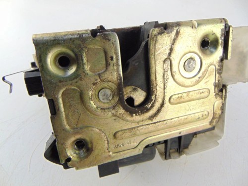 ZAMEK DRZWI PRAWY PRZÓD RENAULT SCENIC I LIFT (1999-2003)