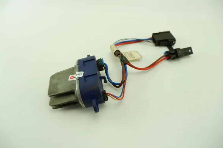 REZYSTOR DMUCHAWY RENAULT LAGUNA II (2001-2005) 2.0 IDE 140KM 52485218-12V
