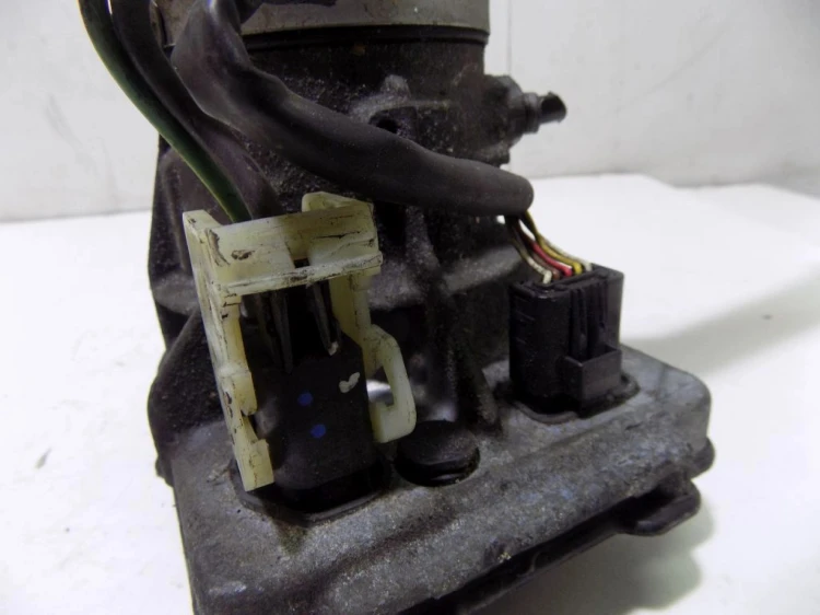 POMPA WSPOMAGANIA PEUGEOT 308 T7 (2007-2013) 9673536580