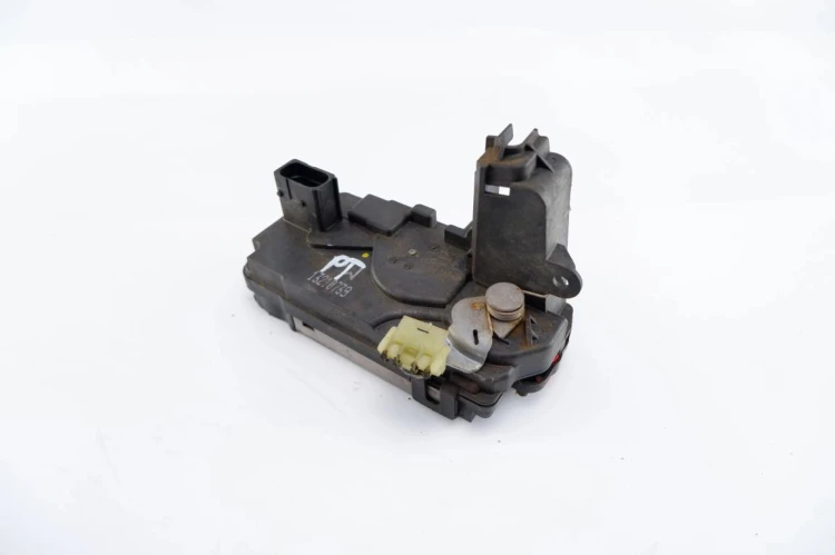ZAMEK DRZWI PRAWY TYŁ OPEL ZAFIRA B (2005-2008) 1.9 CDTI 120KM 13210739